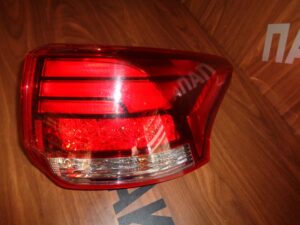 Mitsubishi Outlander 2016-2021 φανάρι πίσω δεξί LED